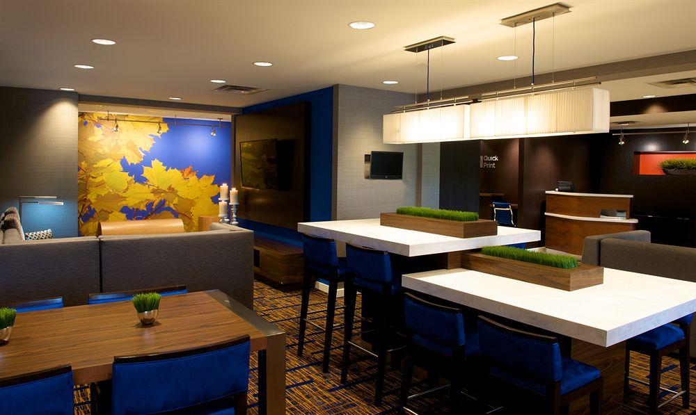 Country Inn & Suites By Radisson, Columbus-Edinburgh Extérieur photo