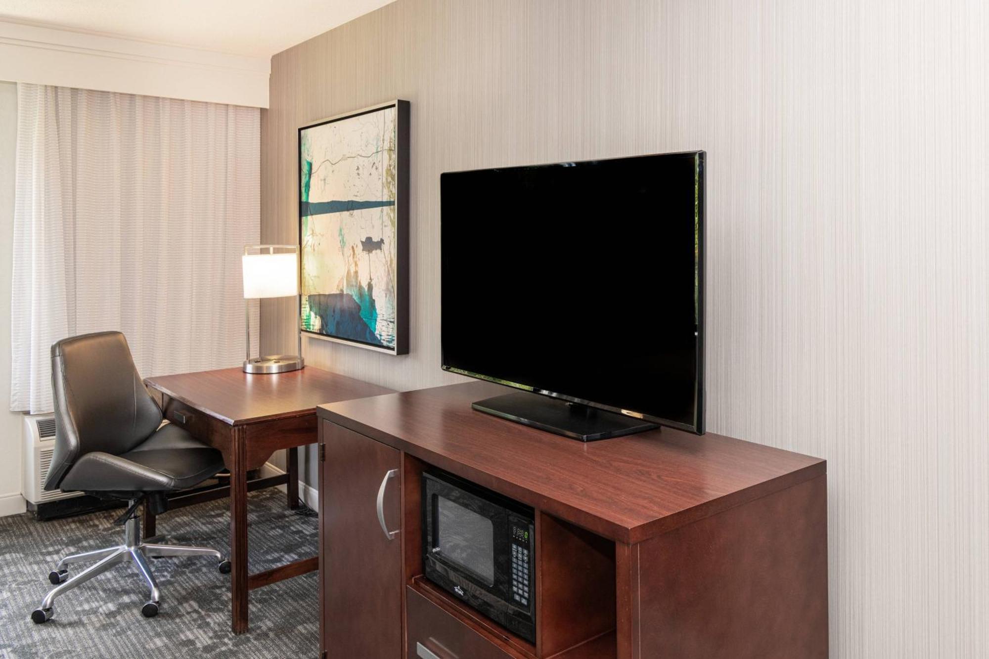 Country Inn & Suites By Radisson, Columbus-Edinburgh Extérieur photo