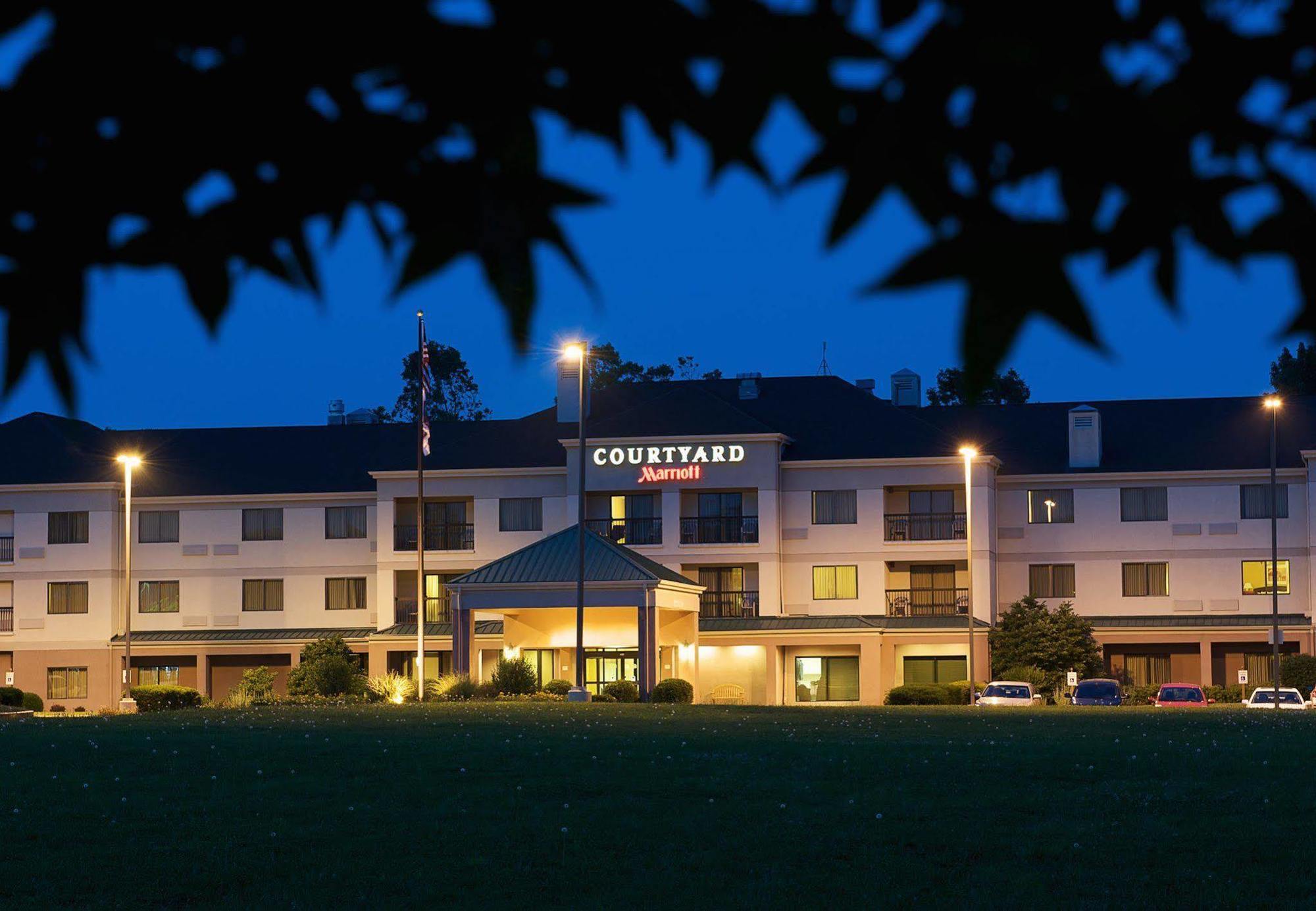 Country Inn & Suites By Radisson, Columbus-Edinburgh Extérieur photo